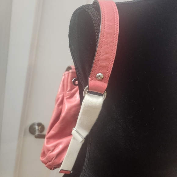 RARE! Coach 17910 Pink Distressed Leather Drawstring Backpack Bag - Picture 7 of 10